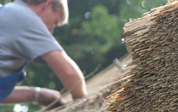 professional Saith Ffynnon thatchers